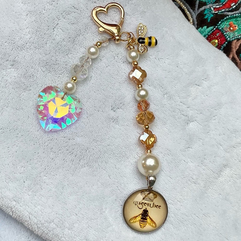 🐝 Queen Bee Purse Charm /Car Charm